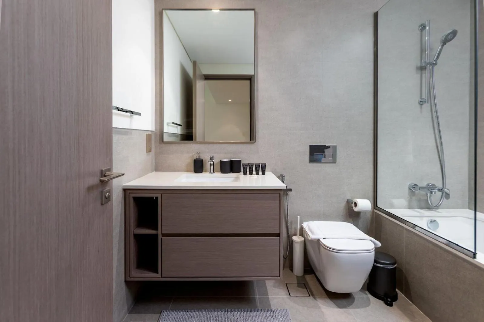 Brand New 1Br Apt In Grande Residence, Downtown Dubai - Allsopp & Allsopp